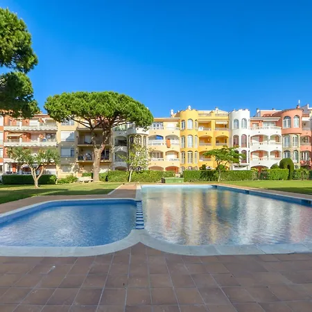 Charming Near Apartment Empuriabrava