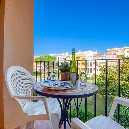 Apartment Charming Near Empuriabrava
